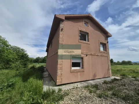 Prodaja, kuća, 151m², Kočino Selo, Jagodina - image 39