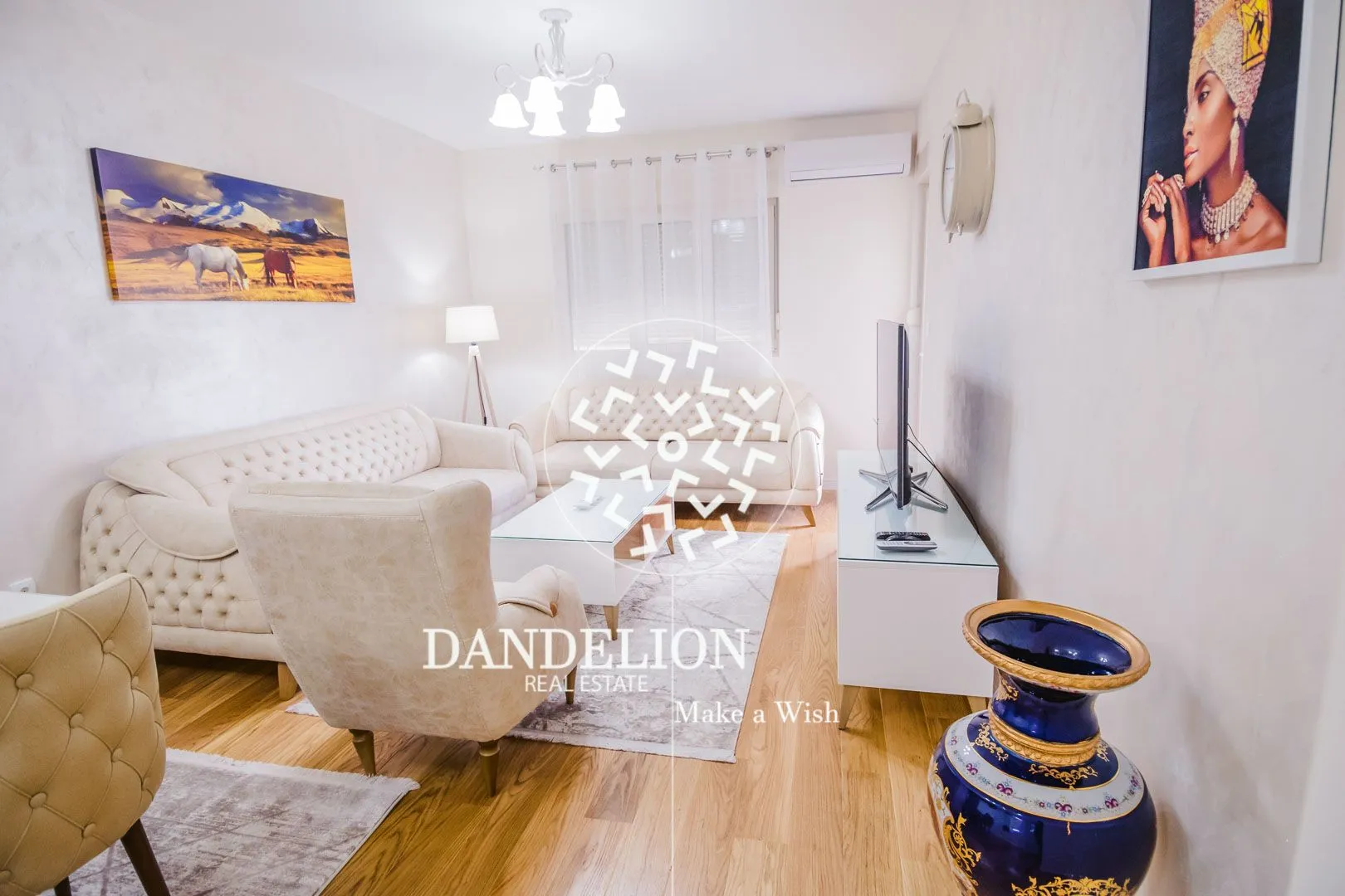 Izdavanje, jednosoban stan, 50m², Central Point, Podgorica