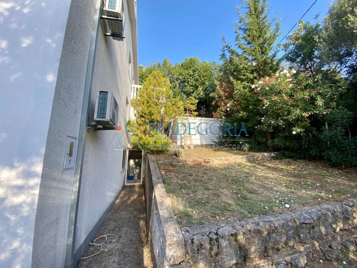 Prodaja, kuća, 180m², Dobra Voda, Bar