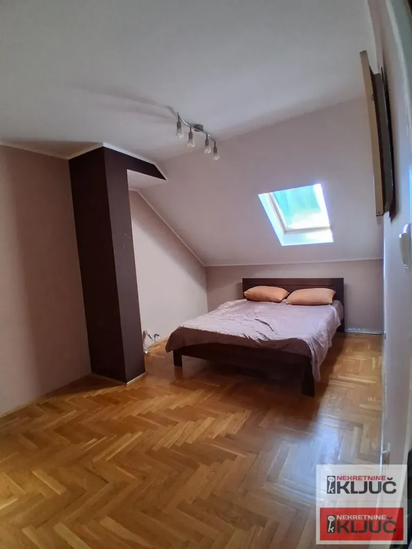 Izdavanje, četvorosoban stan, 94m², Nova Detelinara, Novi Sad Sve Podlokacije