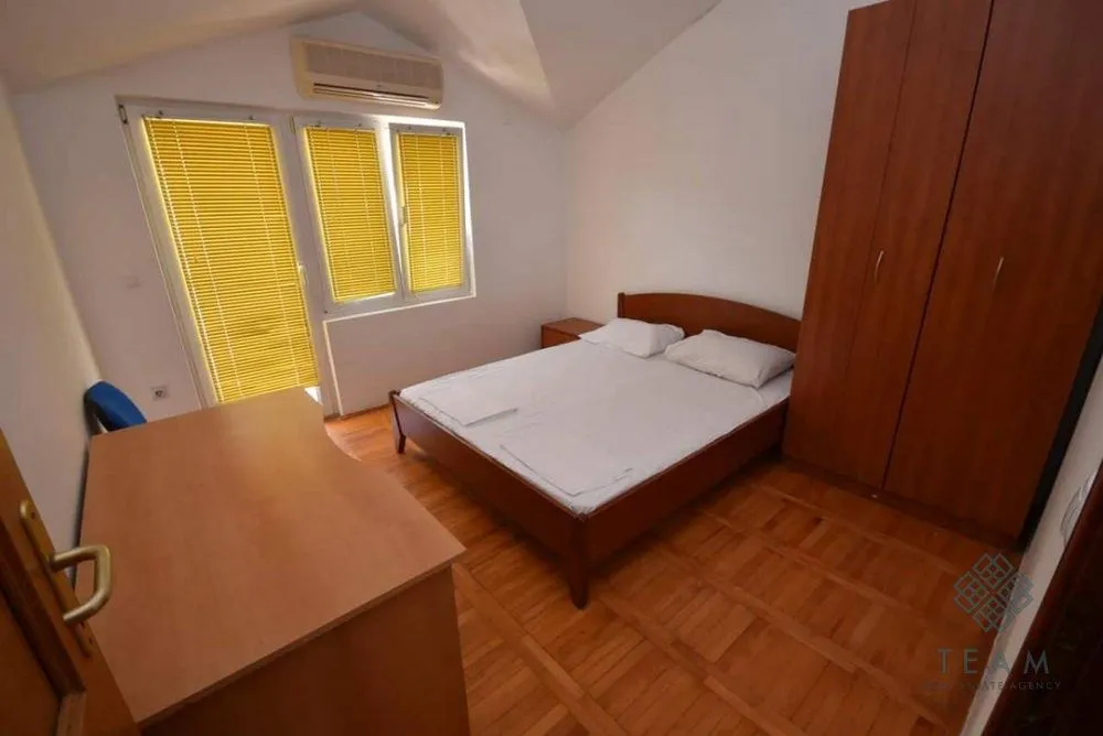 Prodaja, četvorosoban stan, 90m², Bijela, Herceg Novi
