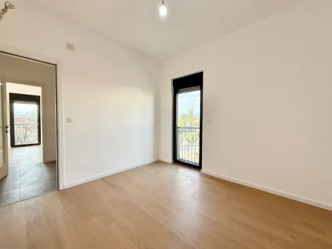 Prodaja, dvosoban stan, 71m², Zabjelo, Podgorica - image 2