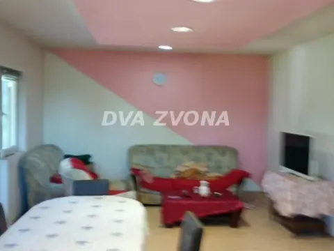 Sale, house, 100m², Perlez, Zrenjanin - image 10