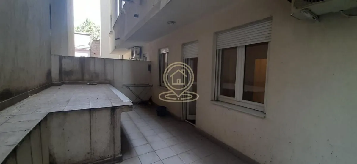 Rent, one bedroom apartment, 30m², Stari Grad, Beograd
