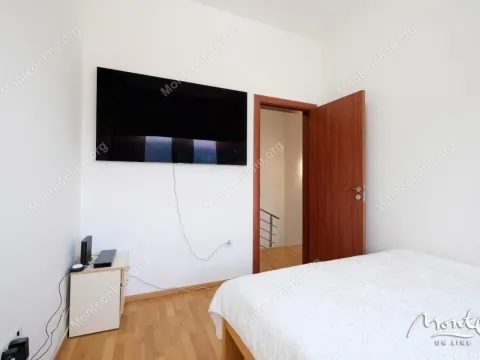 Prodaja, četvorosoban stan, 150m², Rozino, Budva - image 15