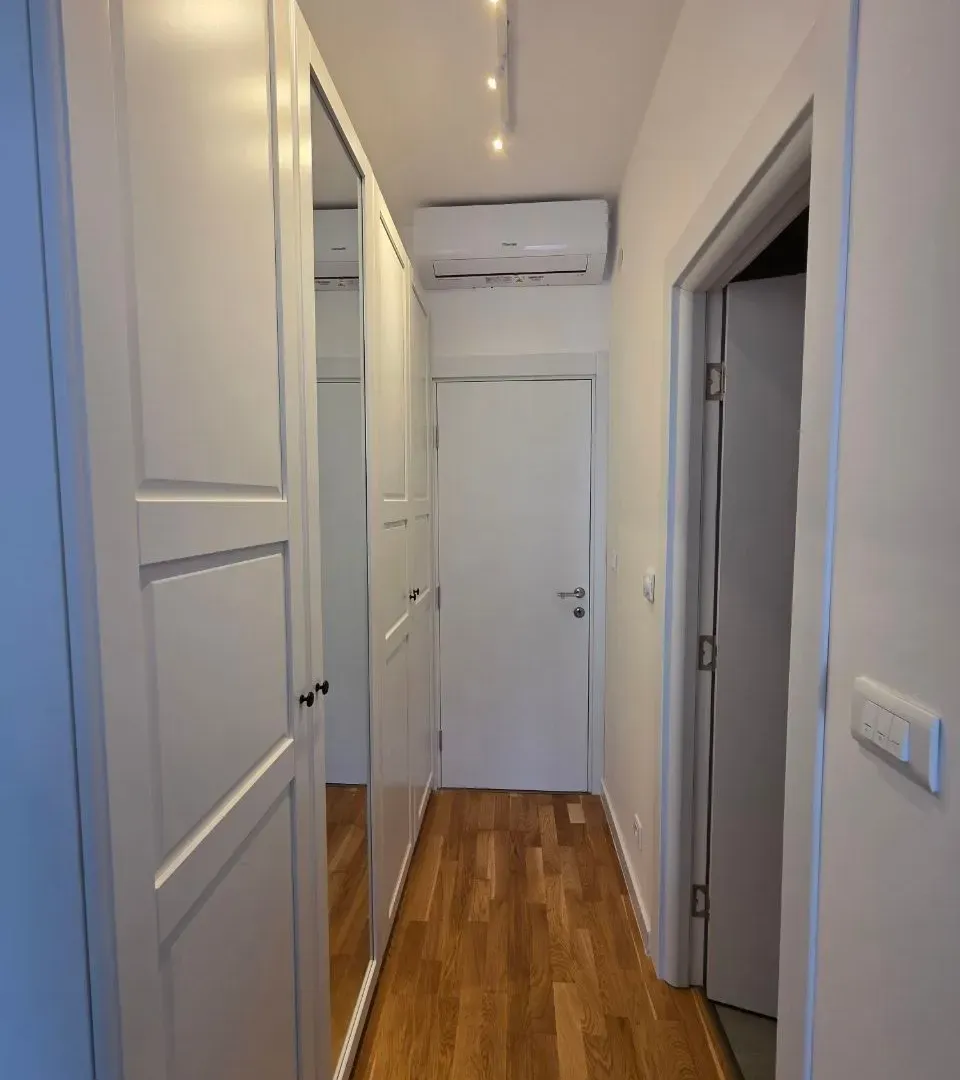 Sale, two bedroom apartment, 98m², Bečići, Budva