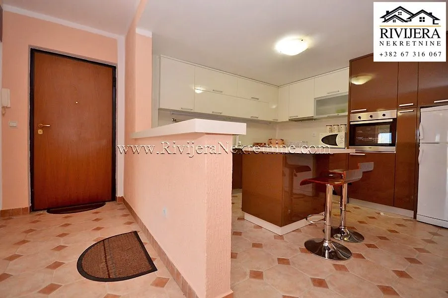 Prodaja, trosoban stan, 76m², Topla, Herceg Novi