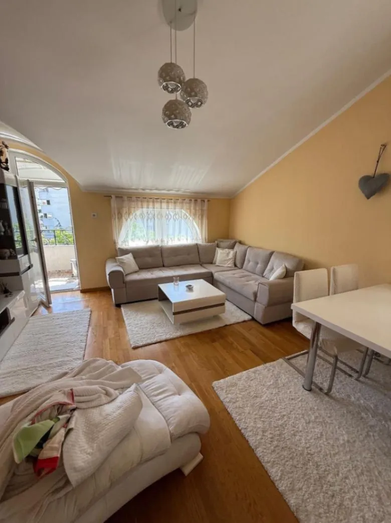 Sale, one bedroom apartment, 62m², Centar, Bar