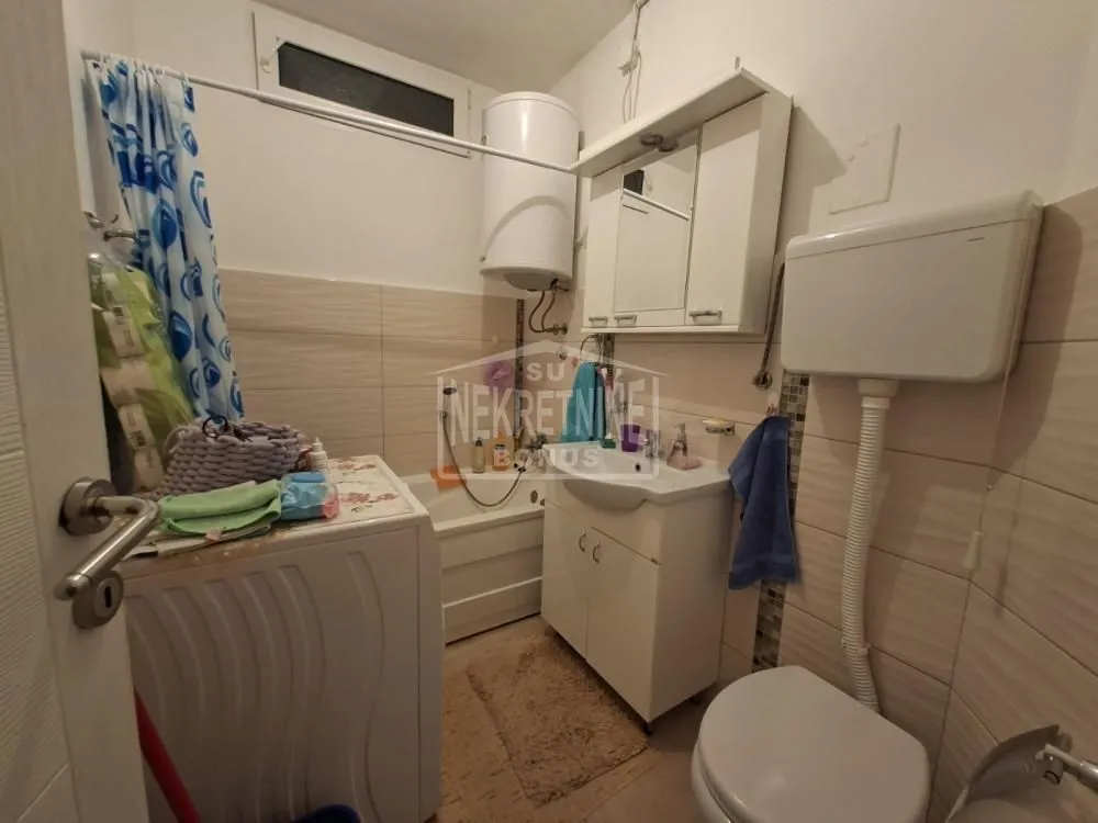 Prodaja, dvosoban stan, 52m², Radijalac, Subotica