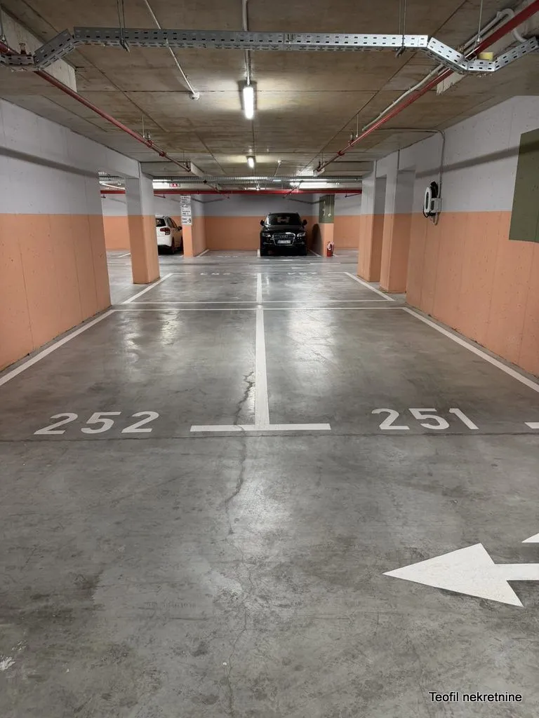 Rent, office space, 78m², Gradska Bolnica, Zvezdara Sve Podlokacije