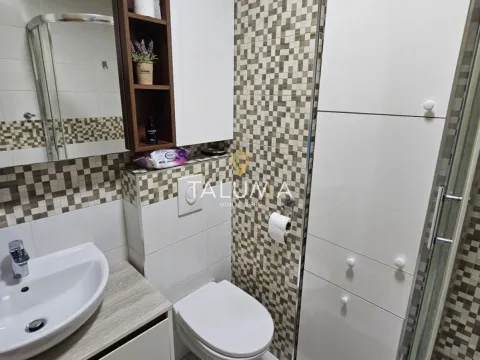 Rent, one bedroom apartment, 43m², City Kvart, Podgorica - image 9