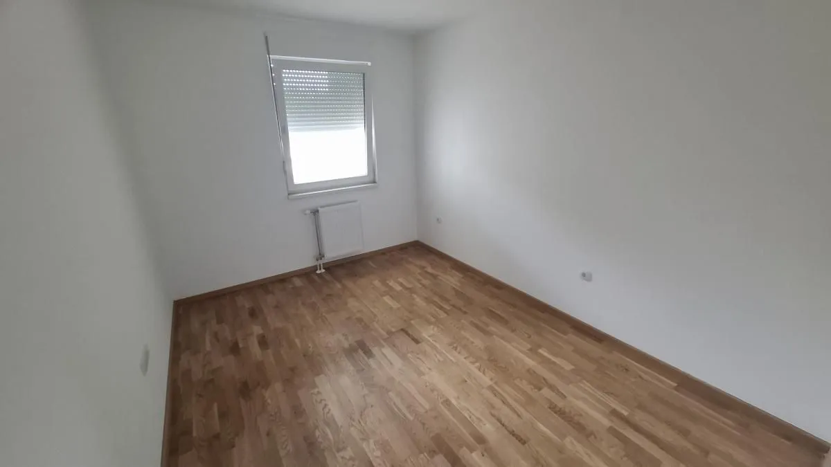Rent, office space, 75m², Petrovaradin, Novi Sad
