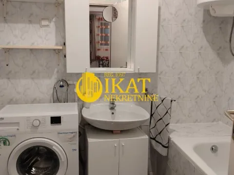 Izdavanje, jednosoban stan, 45m², Savski Venac, Beograd - image 10