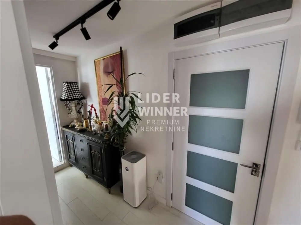 Prodaja, trosoban stan, 78m², Savski Venac, Beograd