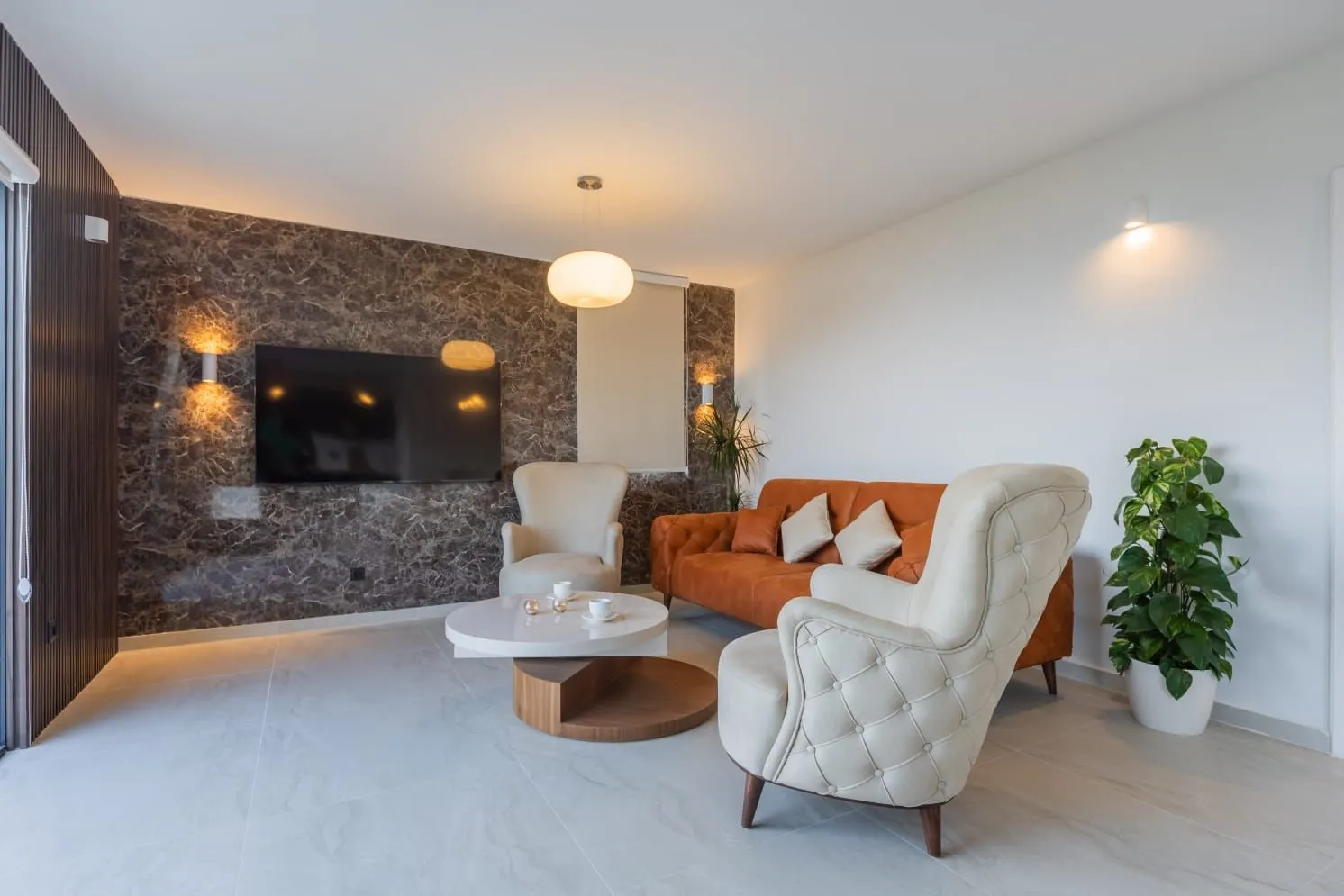 Rent, house, 300m², Markovići, Budva