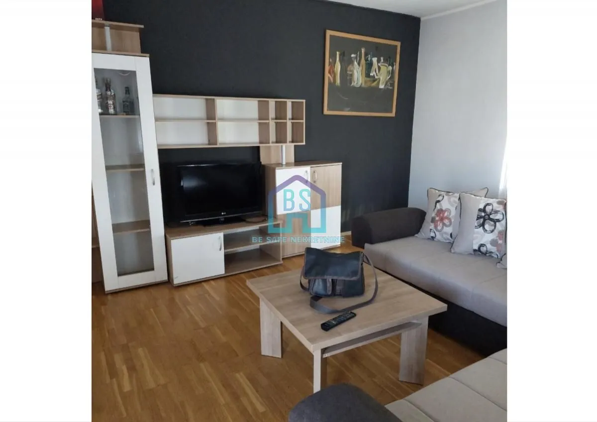 Prodaja, trosoban stan, 76m², Nova Detelinara, Novi Sad Sve Podlokacije