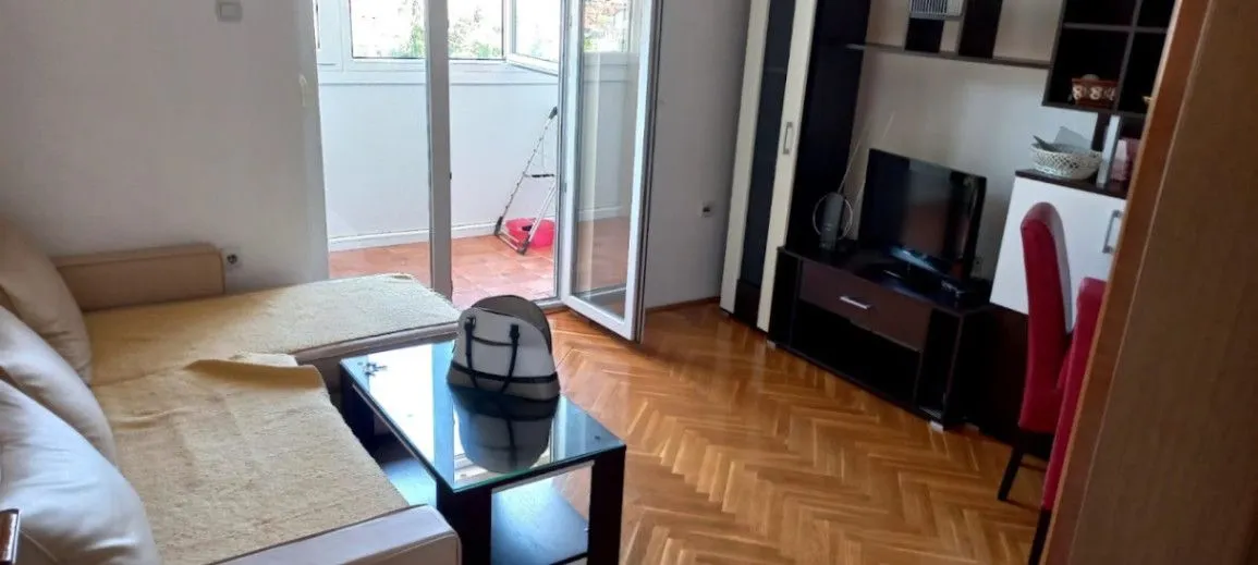 Prodaja, garsonjera, 28m2, Blok 9, Podgorica
