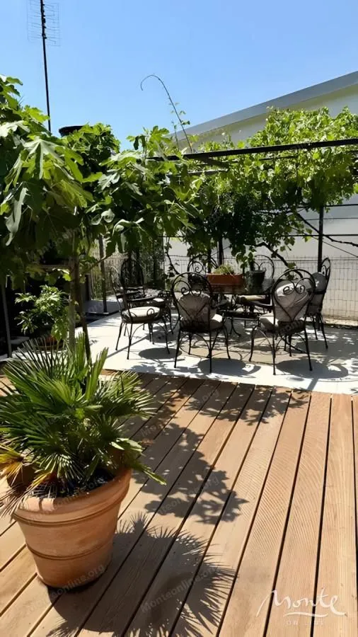 Sale, house, 160m², Sutomore, Bar
