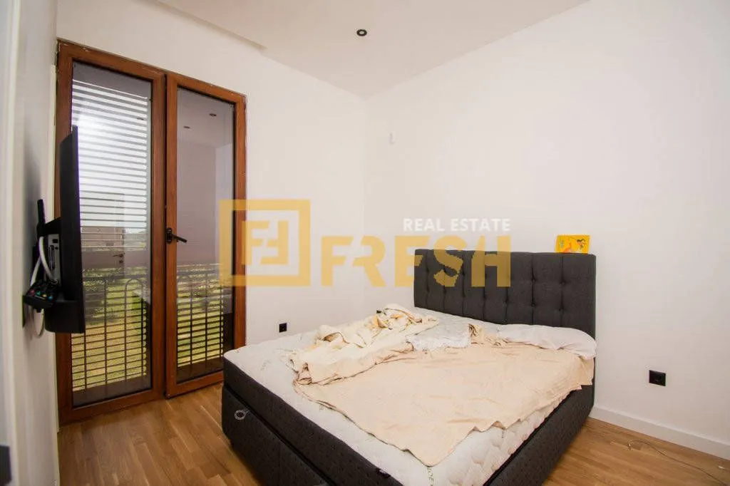 Rent, house, 700m², Zeta, Podgorica