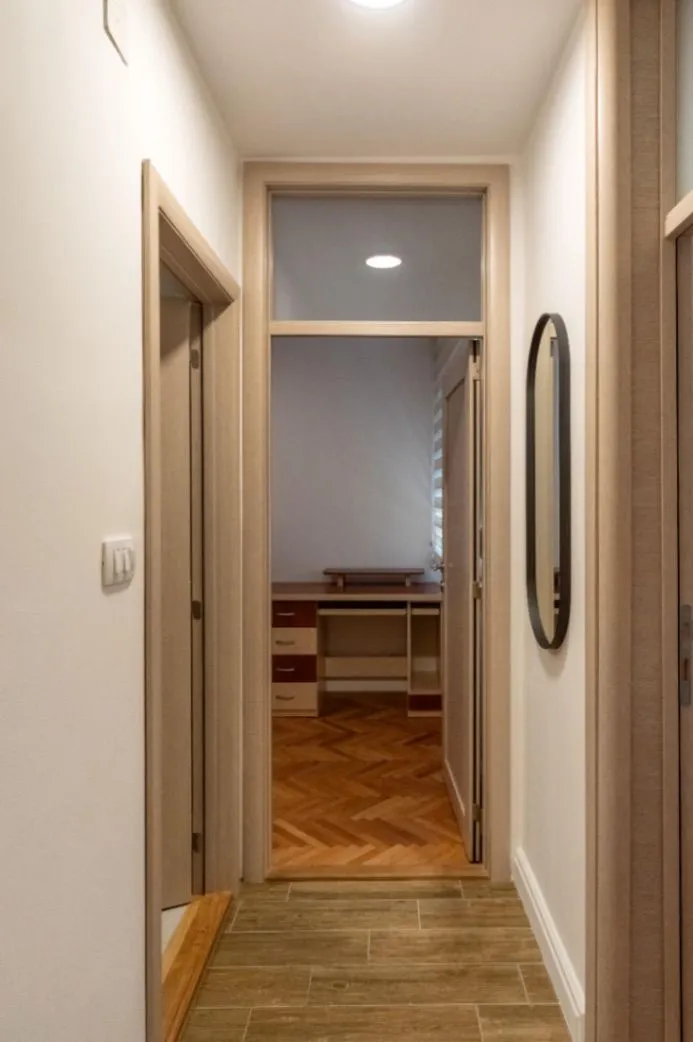 Rent, two bedroom apartment, 58m², Centar, Bar