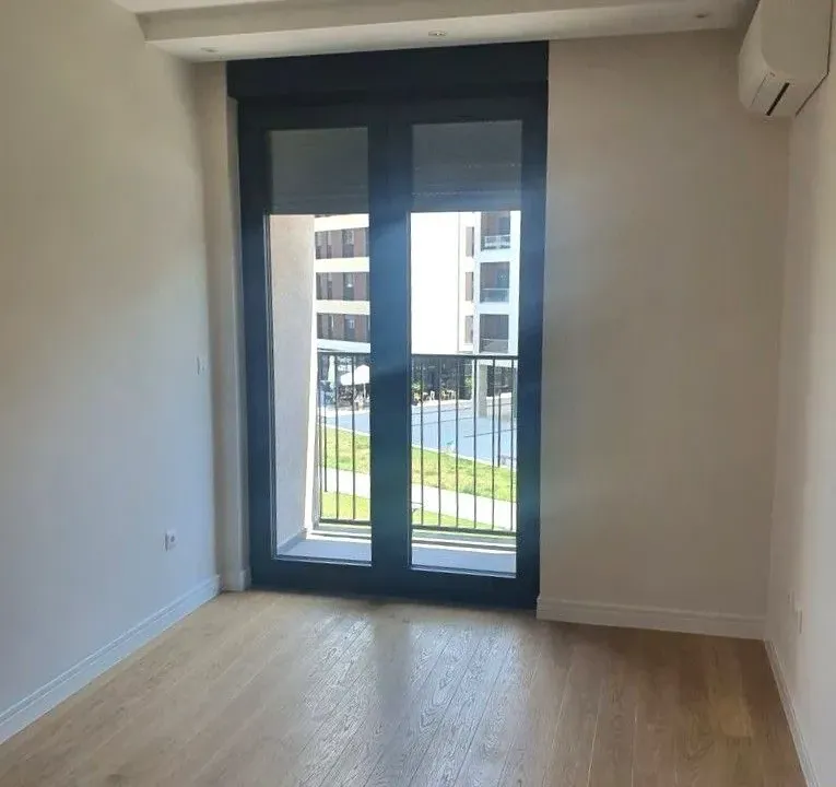 Rent, two bedroom apartment, 82m², Kod Capital Plaze, Podgorica