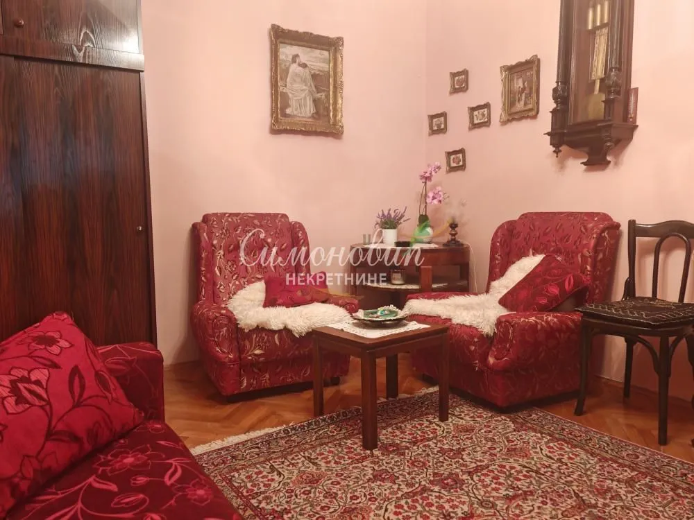 Prodaja, dvosoban stan, 45m², Centar, Vrnjačka Banja