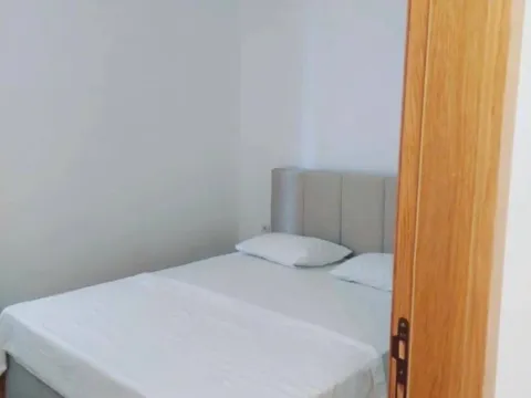 Sale, one bedroom apartment, 43m², Bečići, Budva - image 3