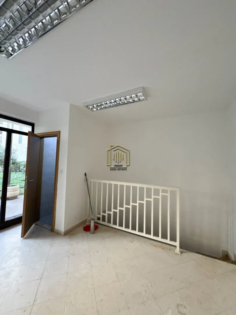 Sale, office space, 64m², Lepa Kata, Podgorica