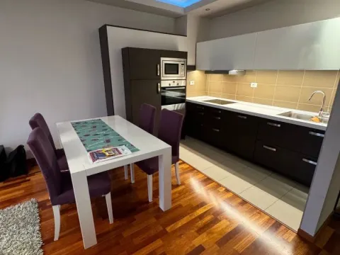 Rent, one bedroom apartment, 55m², City Kvart, Podgorica - image 2