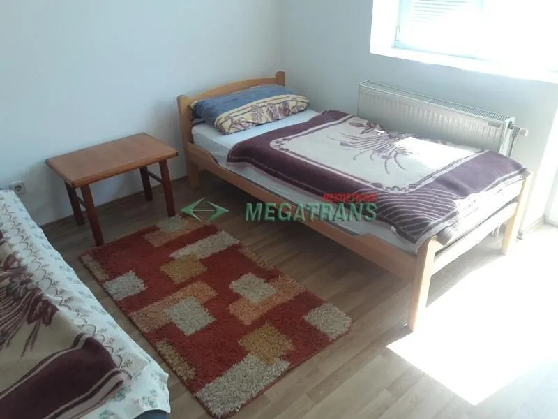 Izdavanje, trosoban stan, 130m², Veternik, Novi Sad Sve Podlokacije