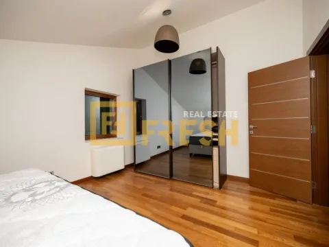 Rent, house, 380m², Mareza, Podgorica - image 64