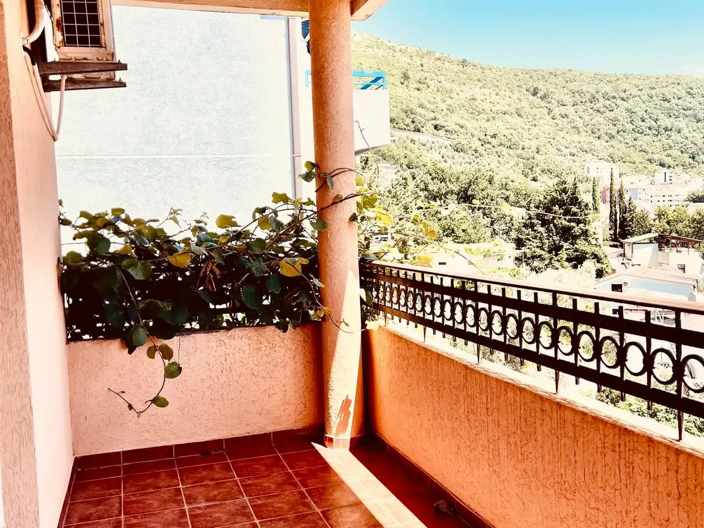 Sale, three bedroom apartment, 102m², Petrovac, Budva