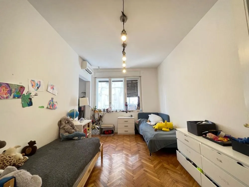 Sale, three bedroom apartment, 72m², Stari Grad, Beograd