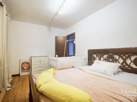 Sale, two bedroom apartment, 80m², Maine, Budva - image 10