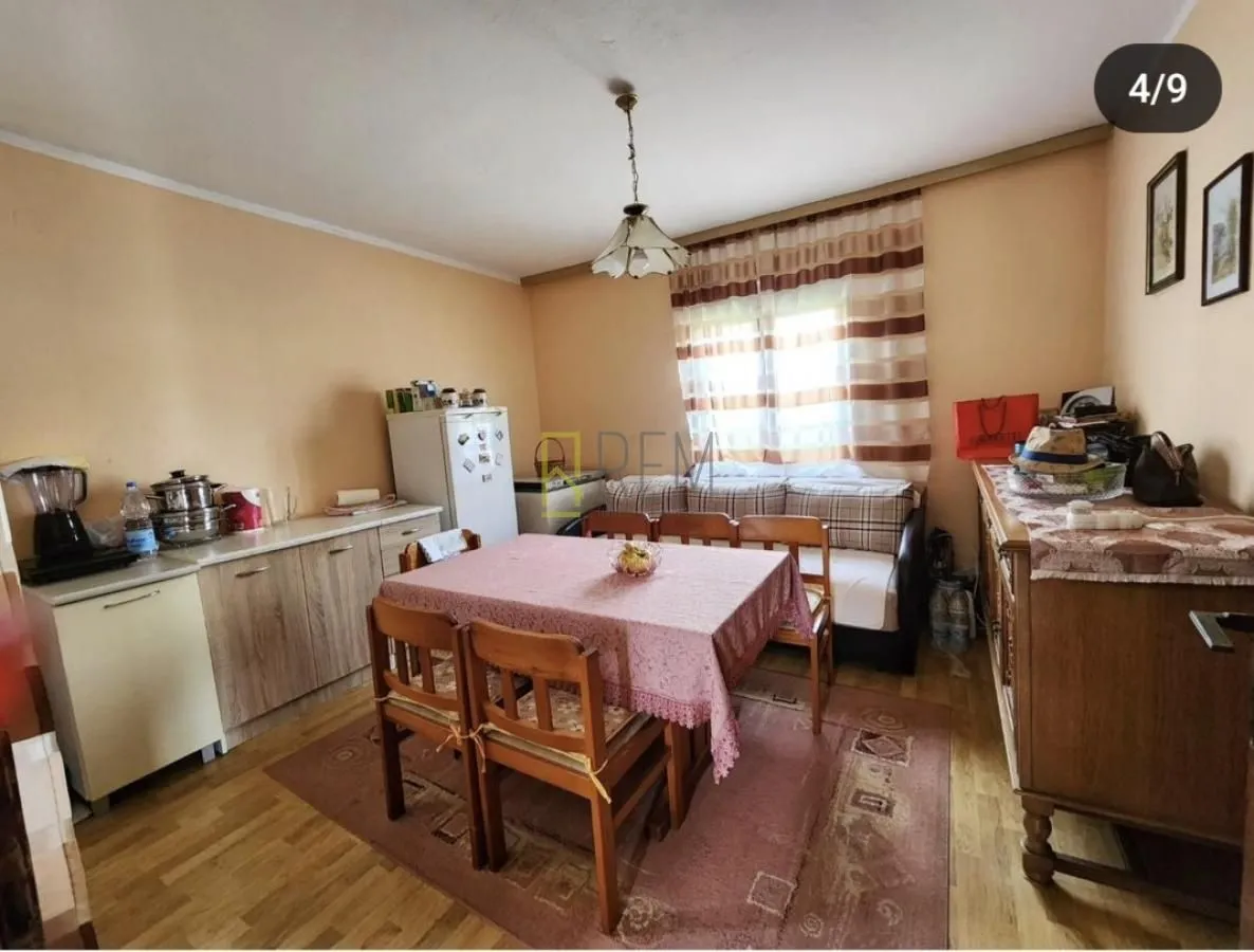 Prodaja, kuća, 180m², Radovići, Tivat