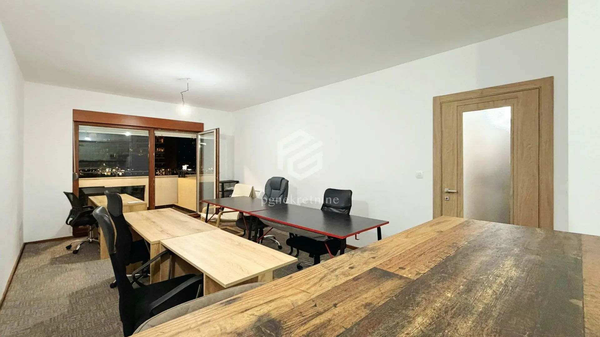 Rent, two bedroom apartment, 70m², Master Kvart, Podgorica