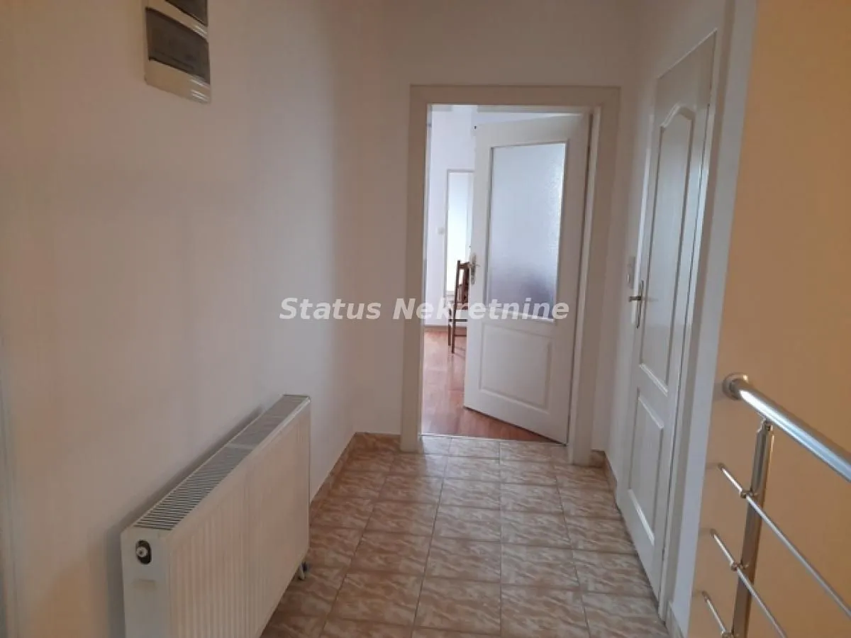 Prodaja, kuća, 246m², Sremski Karlovci, Novi Sad