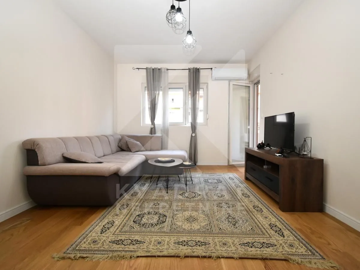 Rent, one bedroom apartment, 50m², Central Point, Podgorica