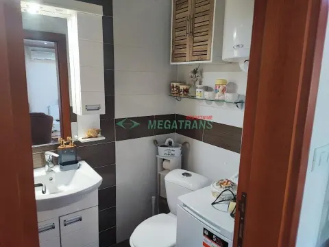 Izdavanje, trosoban stan, 75m², Grbavica, Novi Sad Sve Podlokacije - image 13