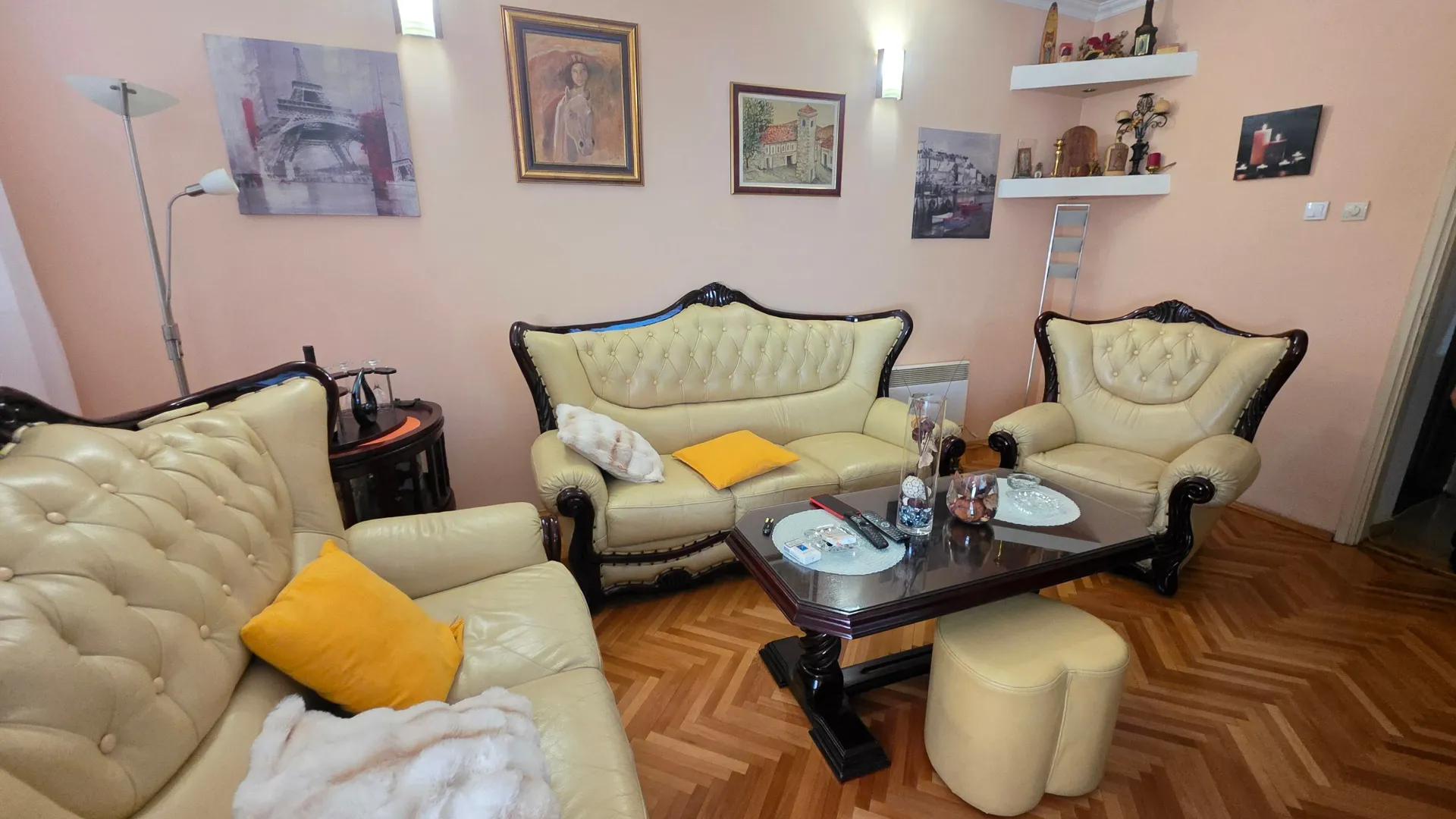 Prodaja, dvosoban stan, 76m², Centar, Podgorica