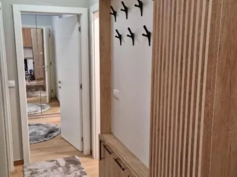 Izdavanje, trosoban stan, 62m², Novi Beograd Blok 65, Novi Beograd Sve Podlokacije - image 8