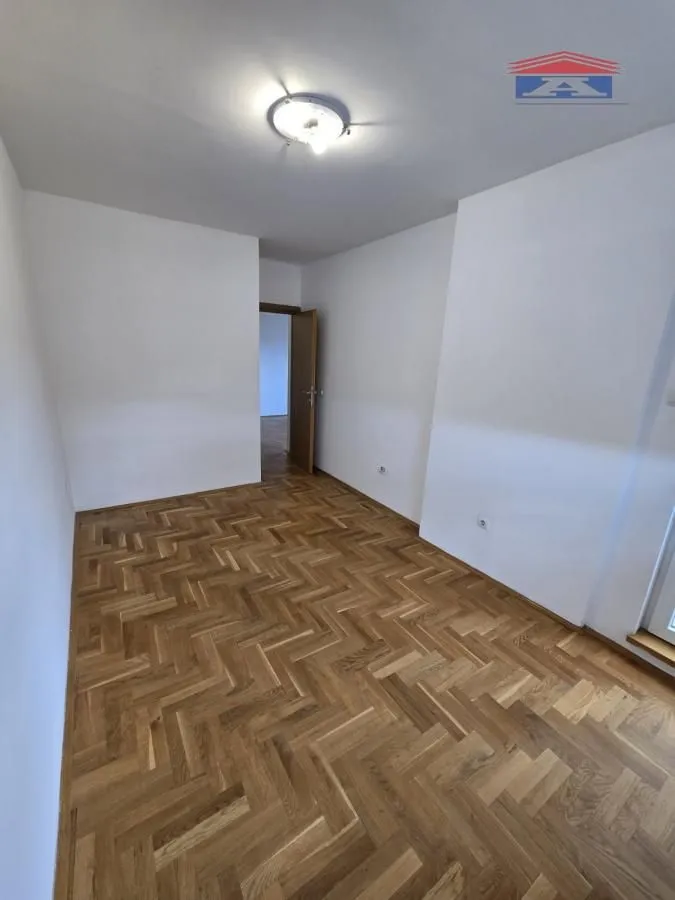 Prodaja, dvosoban stan, 53m², Bulevar patrijarha Pavla, Novi Sad Sve Podlokacije
