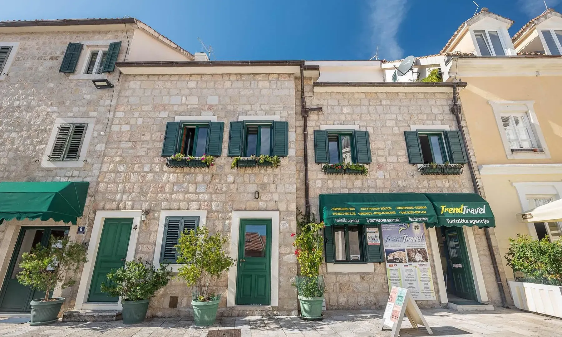 Prodaja, kuća, 198m², Herceg Novi, Crna Gora