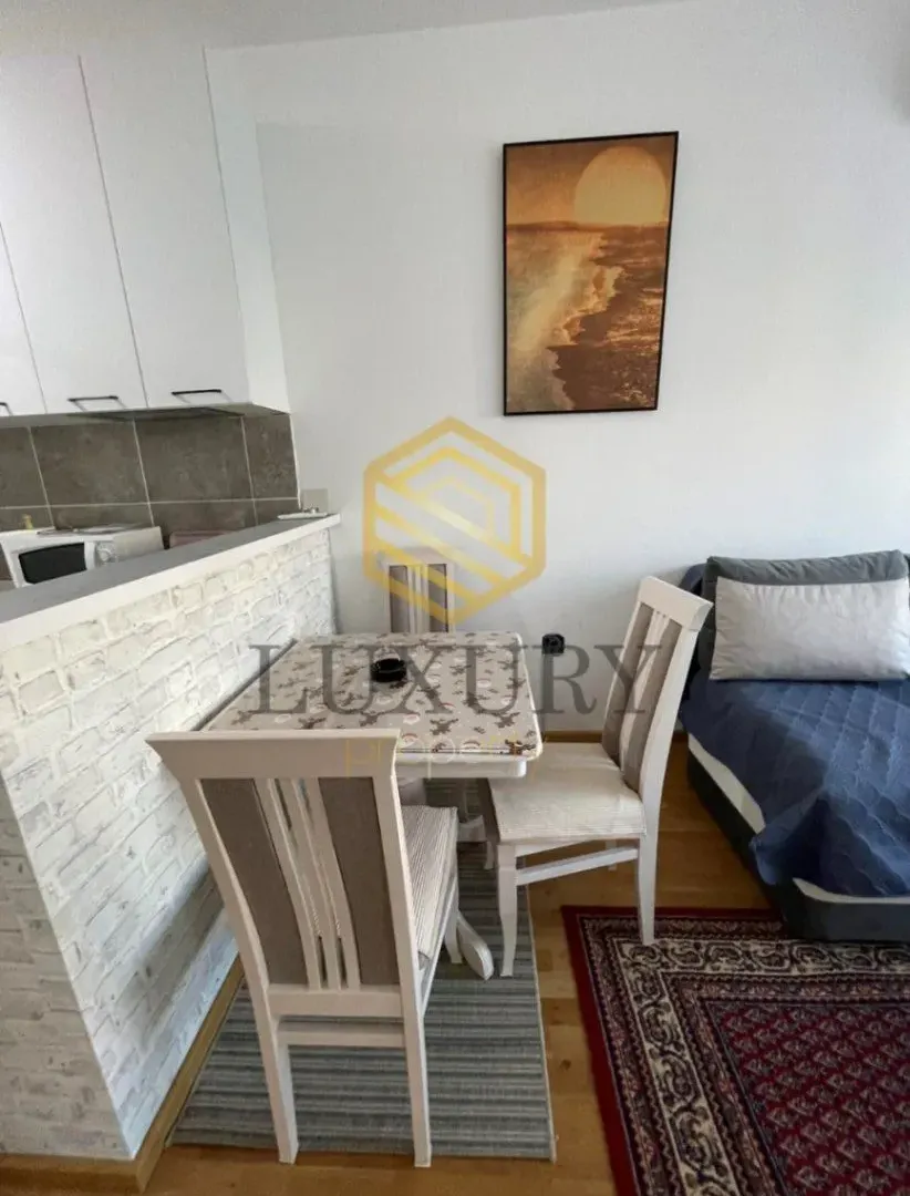 Rent, one bedroom apartment, 50m², Stari Aerodrom, Podgorica