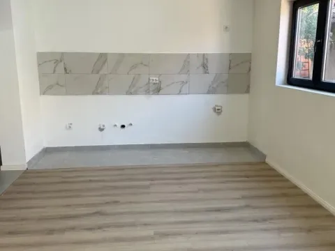 Prodaja, kuća, 115m², Aerodrom, Kragujevac - image 10