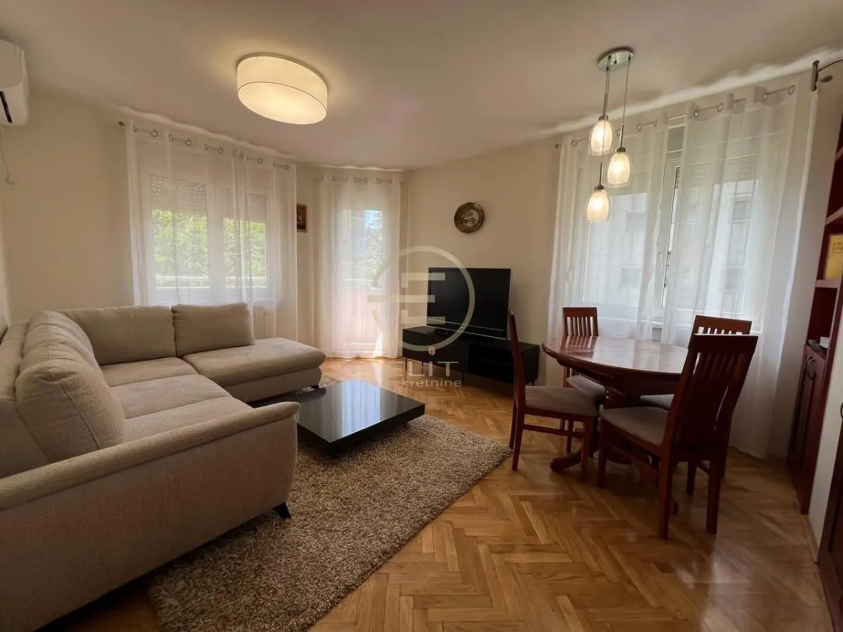 Izdavanje, dvosoban stan, 50m², Grbavica, Novi Sad Sve Podlokacije