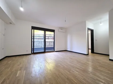 Rent, two bedroom apartment, 58m², Gorica C, Podgorica - image 3