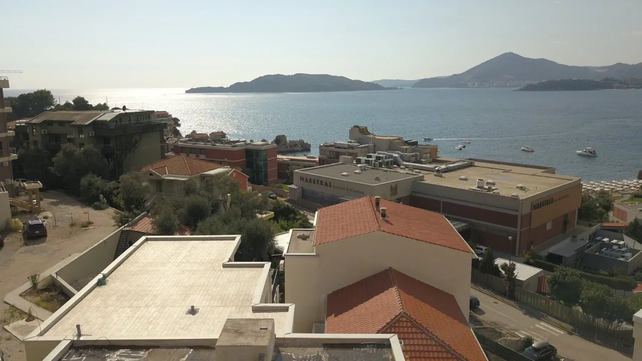 Sale, three bedroom apartment, 136m², Pržno, Budva