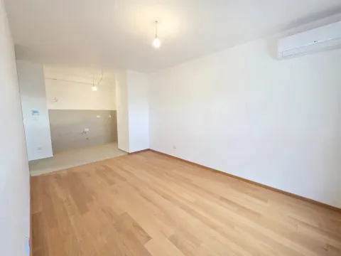 Prodaja, jednosoban stan, 43m², Bečići, Budva - image 7