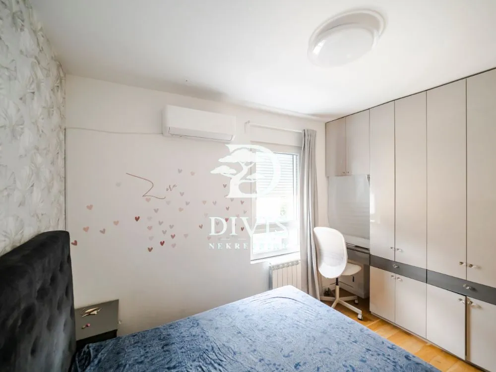 Prodaja, trosoban stan, 74m², Olimp, Zvezdara Sve Podlokacije
